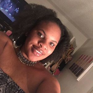 Meet your Posher, Anitra